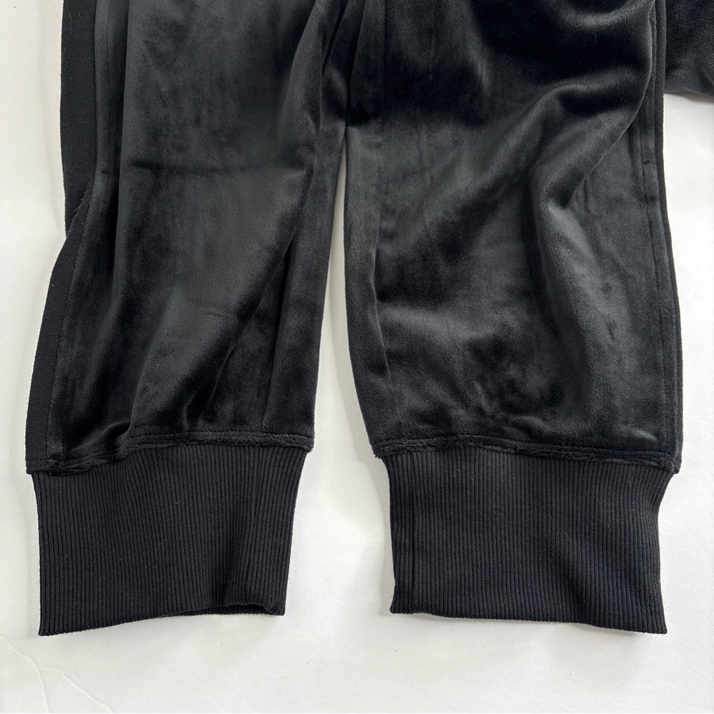 Champion Black Velour Women’s Jogger Sweatpants Large NWT Logo Athleisure - Picture 3 of 8